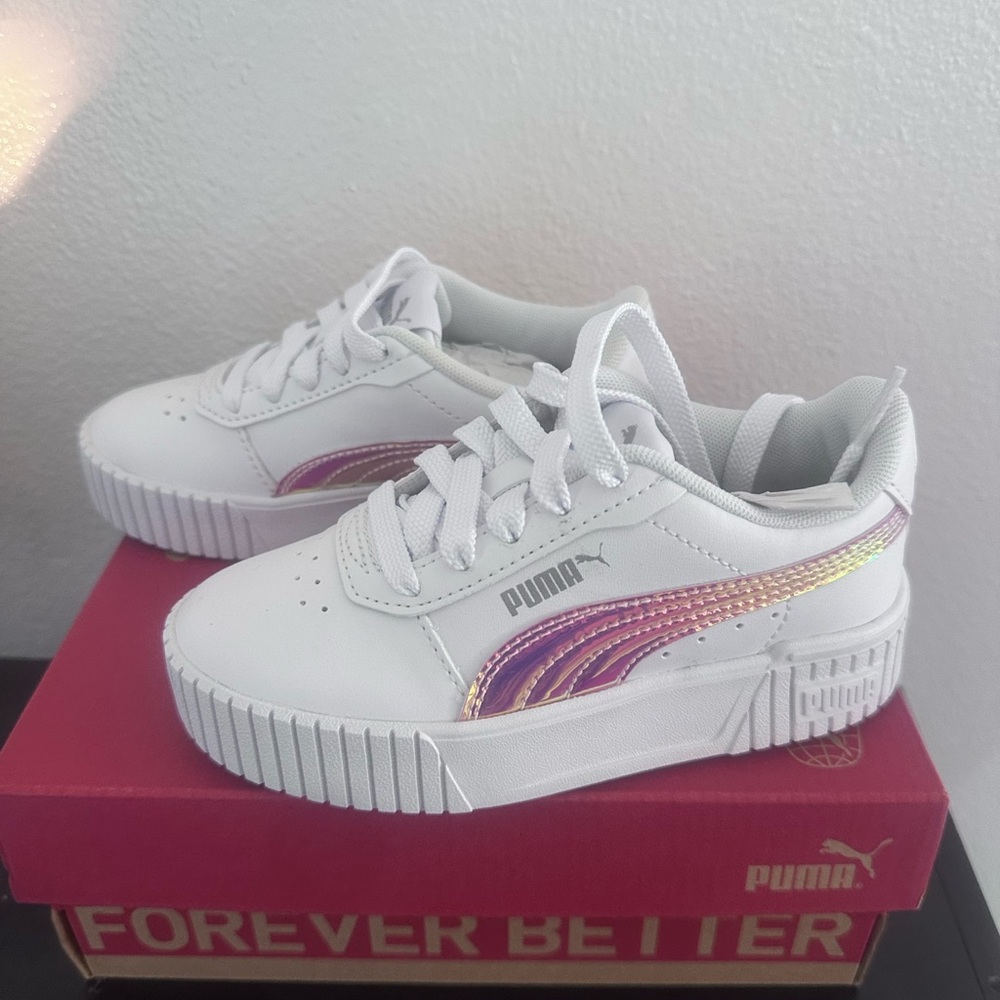 PUMA Carina Kids Sneakers